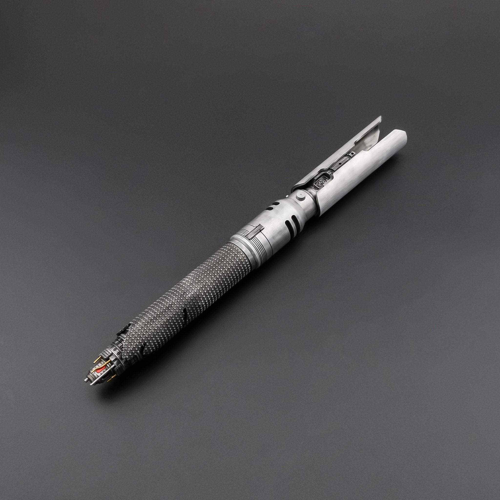 Cal Fallen Order (Weathered) - Saber Council
