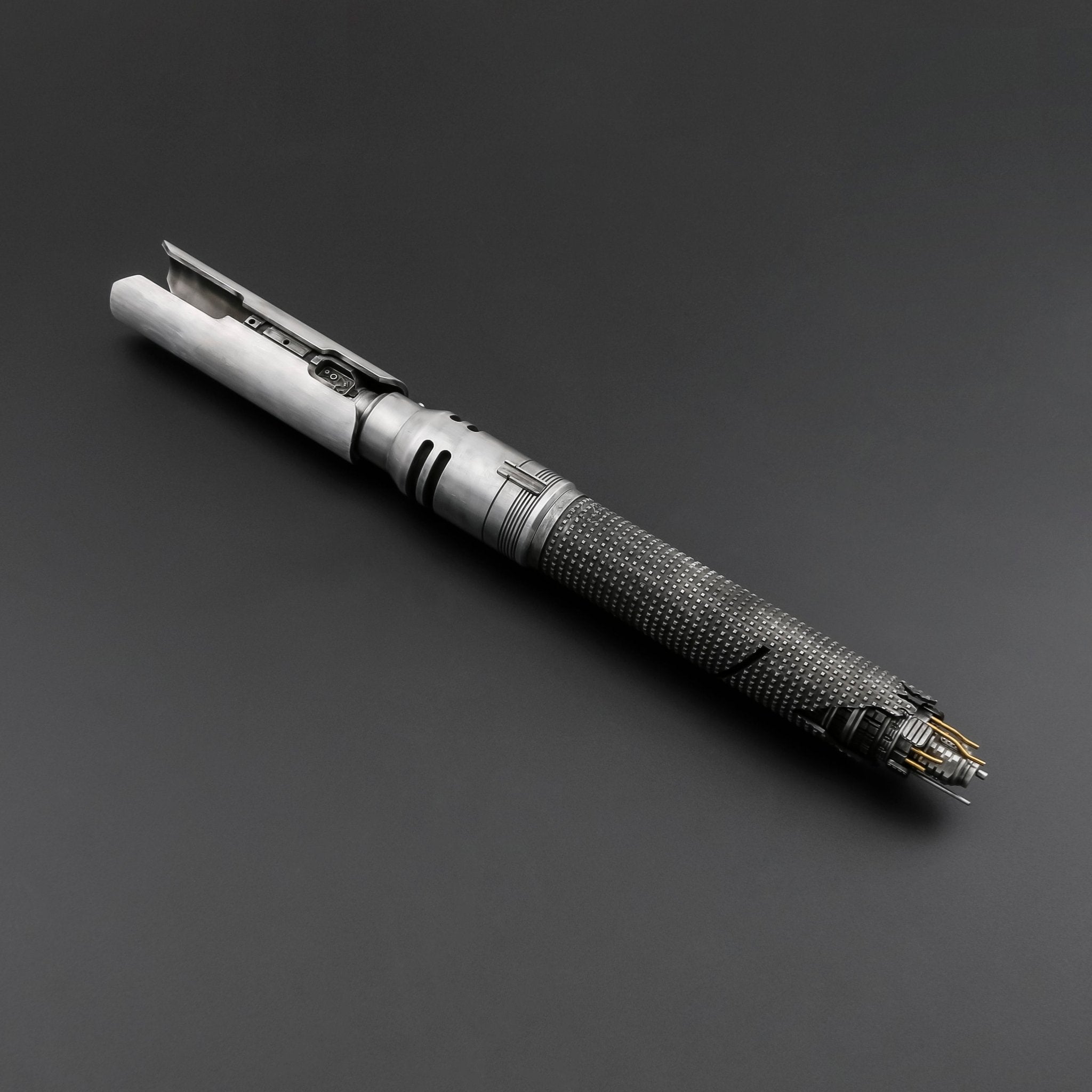 Cal Fallen Order (Weathered) - Saber Council