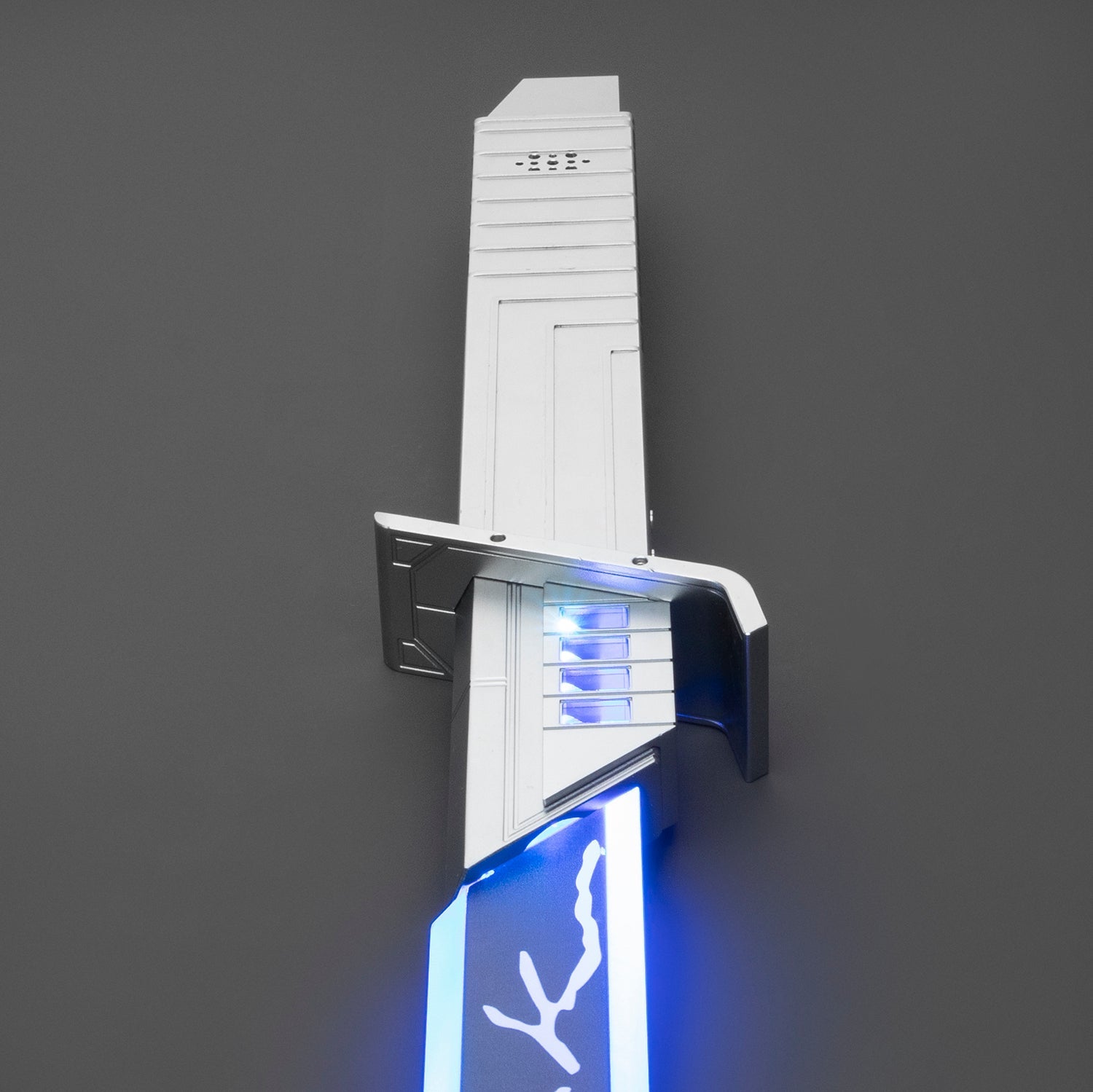 Dark Saber (Silver) - Saber Council