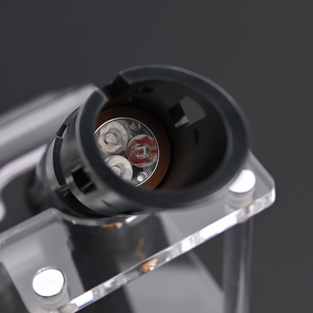 Dark Hunter (Crystal) - Saber Council